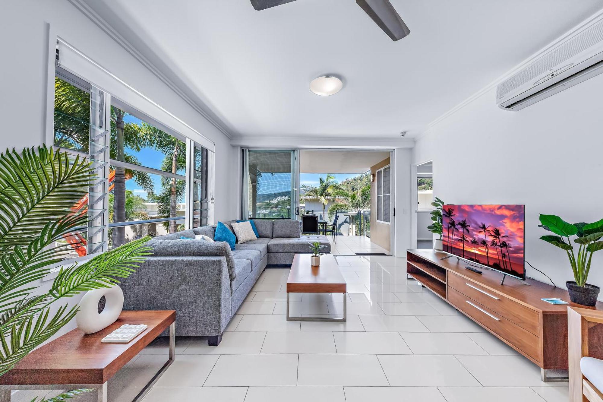 Airlie Summit Apartments Airlie Beach Eksteriør billede