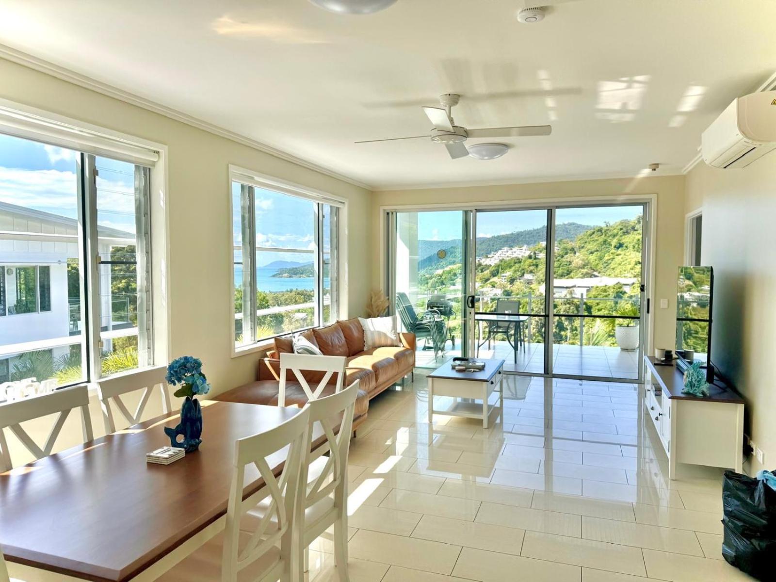 Airlie Summit Apartments Airlie Beach Eksteriør billede